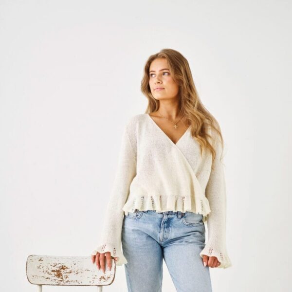 flaesebluse-med-sla-om-effekt-2