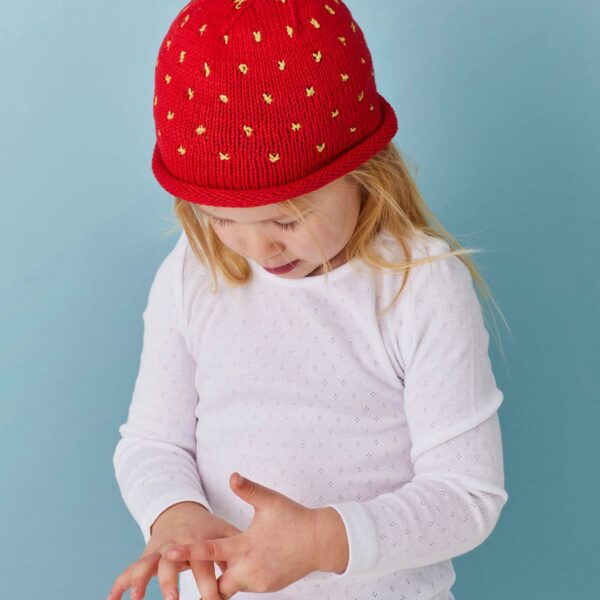 jordbaerhue-til-born-strikkeopskrift